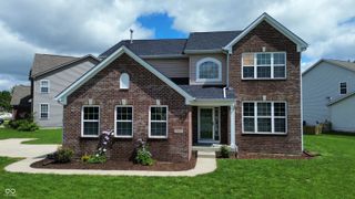 7817 Sea Eagle Circle, Zionsville, IN 46077