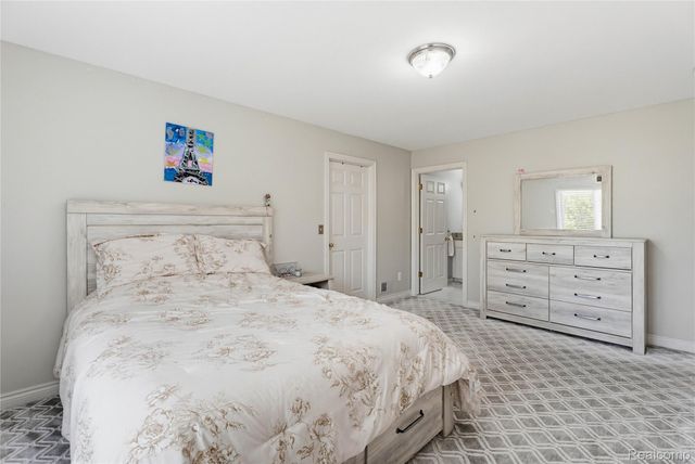 5173 Serena Drive, Troy, MI 48098
