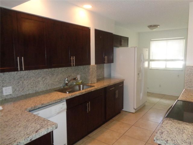 10939 W Broward Boulevard 10939, Plantation, FL 33324