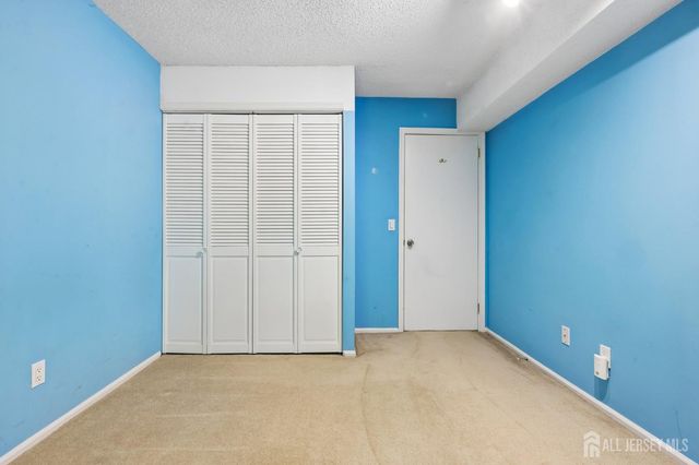 2104 Bayhead Drive, Sayreville, NJ 08859