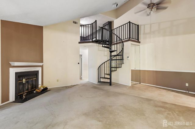 2104 Bayhead Drive, Sayreville, NJ 08859