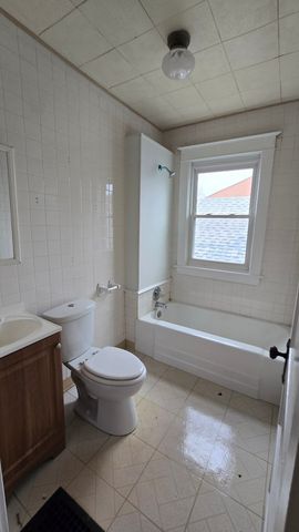 1221 Emerald Avenue, Chicago Heights, IL 60411