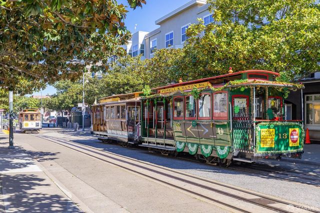 585 Francisco Street, San Francisco, CA 94133