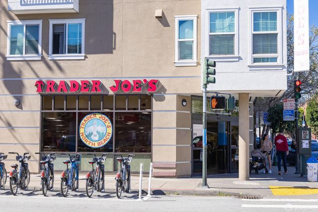 585 Francisco Street, San Francisco, CA 94133