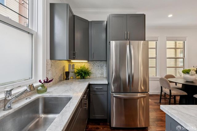 585 Francisco Street, San Francisco, CA 94133