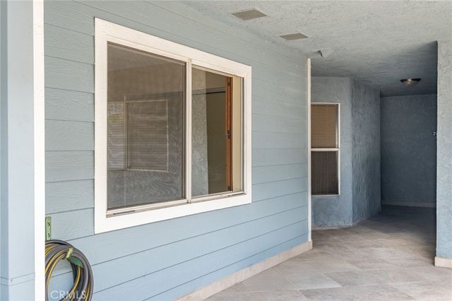 955 E 3rd 202, Long Beach, CA 90802