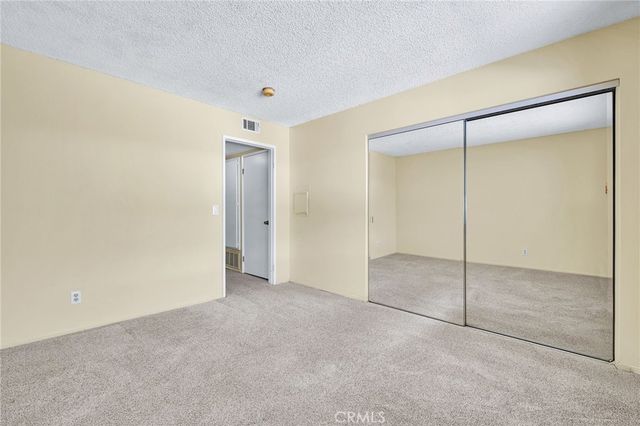 955 E 3rd 202, Long Beach, CA 90802