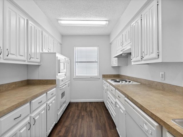 2163 Villa Place A, Carrollton, TX 75006