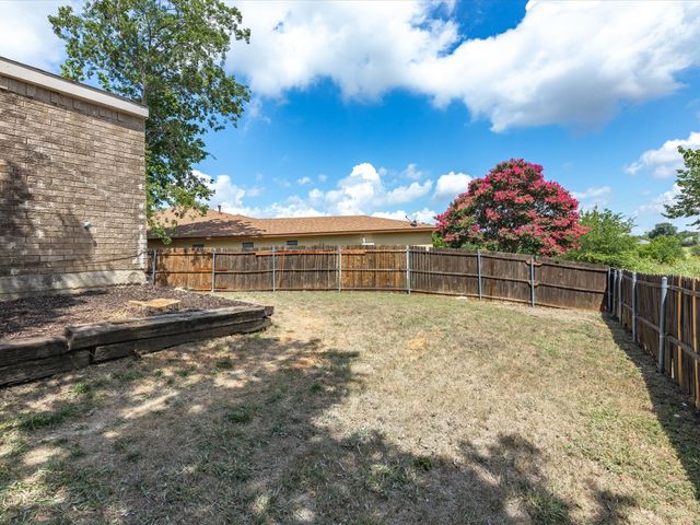 2163 Villa Place A, Carrollton, TX 75006