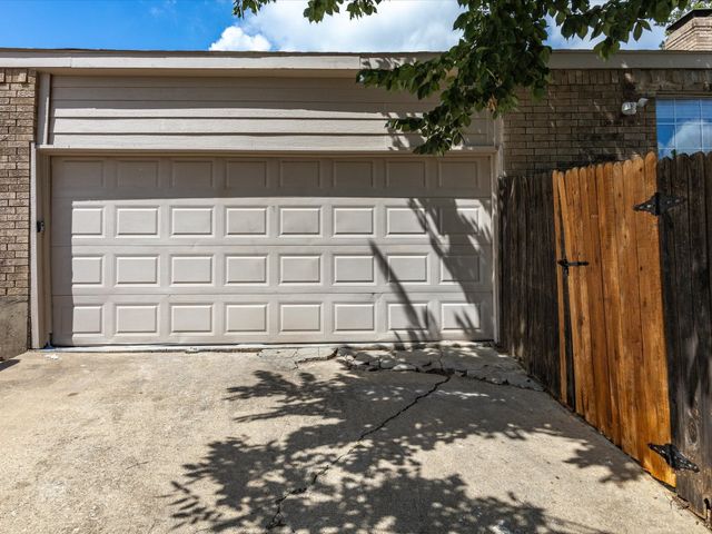 2163 Villa Place A, Carrollton, TX 75006