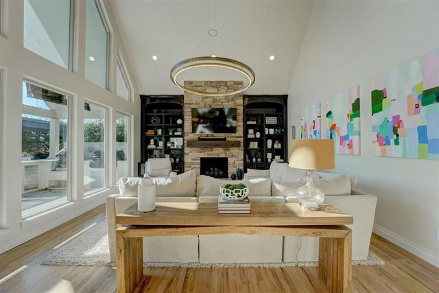 332 Heritage Boulevard, Edmond, OK 73025