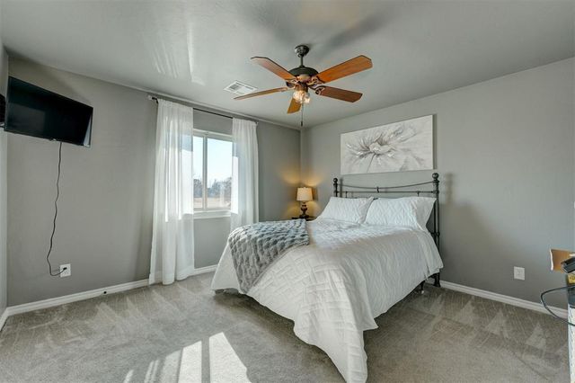 332 Heritage Boulevard, Edmond, OK 73025