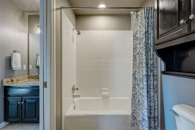 332 Heritage Boulevard, Edmond, OK 73025