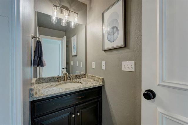 332 Heritage Boulevard, Edmond, OK 73025