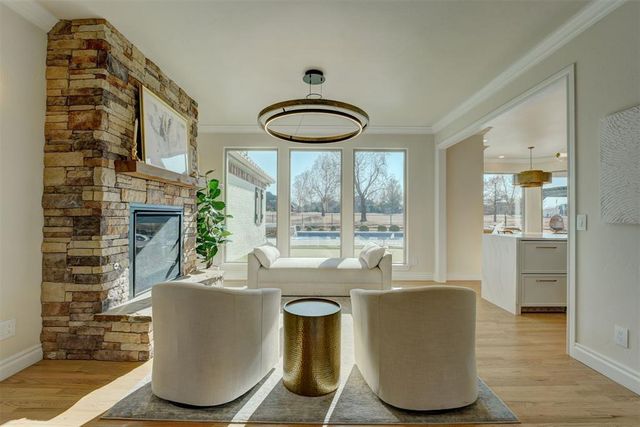 332 Heritage Boulevard, Edmond, OK 73025