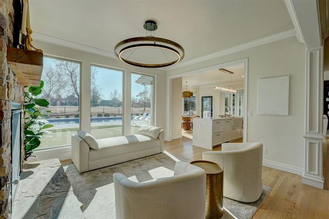 332 Heritage Boulevard, Edmond, OK 73025