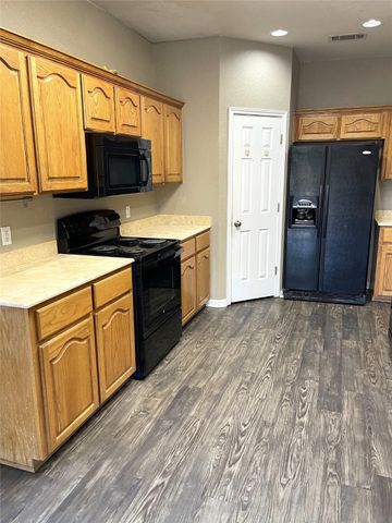 925 Mustang Trail, Harker Heights, TX 76548