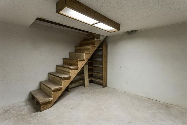 25073 Roselawn Road, Blanchard, OK 73010