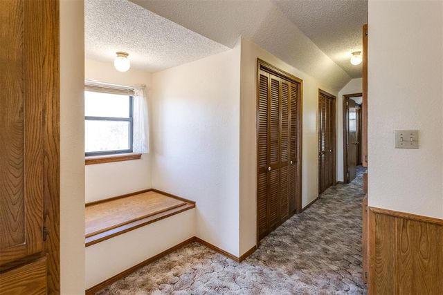 25073 Roselawn Road, Blanchard, OK 73010