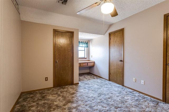 25073 Roselawn Road, Blanchard, OK 73010