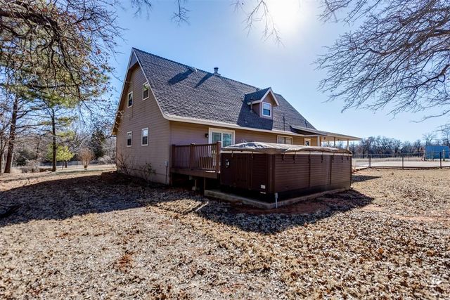 25073 Roselawn Road, Blanchard, OK 73010