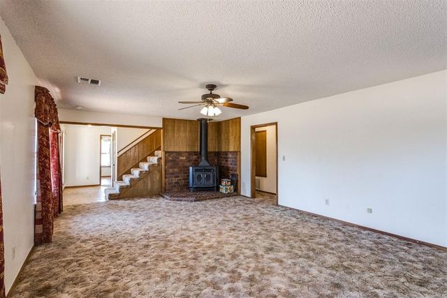 25073 Roselawn Road, Blanchard, OK 73010