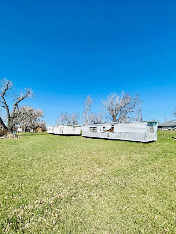 1314 Missouri Street NW, Chinook, MT 59523 photo 5