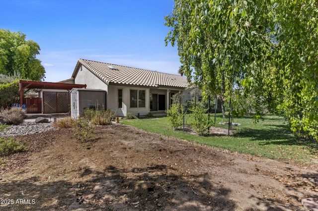 1135 W SEA FOG Drive, Gilbert, AZ 85233