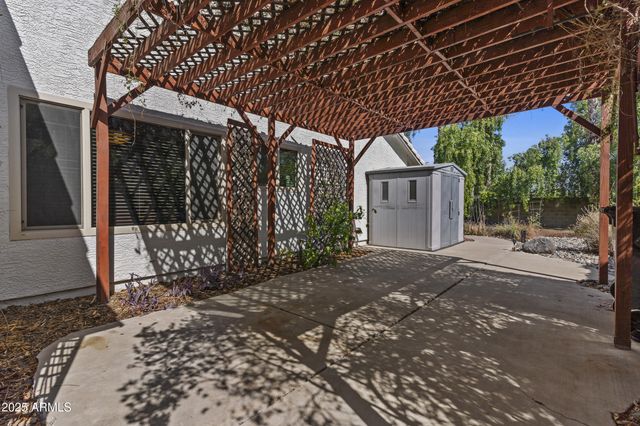 1135 W SEA FOG Drive, Gilbert, AZ 85233