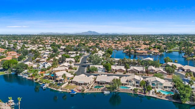 1135 W SEA FOG Drive, Gilbert, AZ 85233