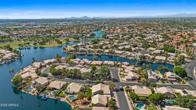 1135 W SEA FOG Drive, Gilbert, AZ 85233