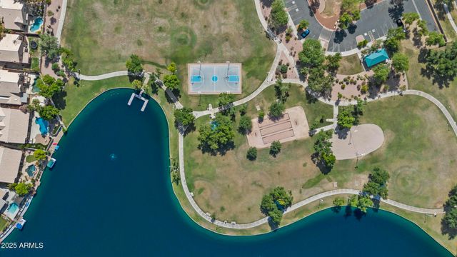 1135 W SEA FOG Drive, Gilbert, AZ 85233