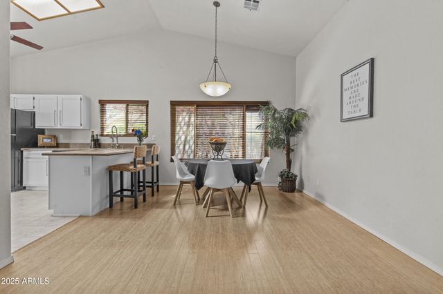 1135 W SEA FOG Drive, Gilbert, AZ 85233