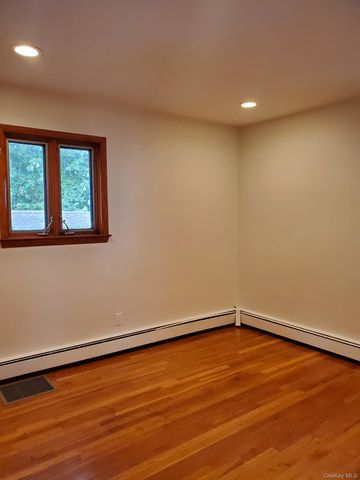 55 Juniper Road A, Port Washington, NY 11050