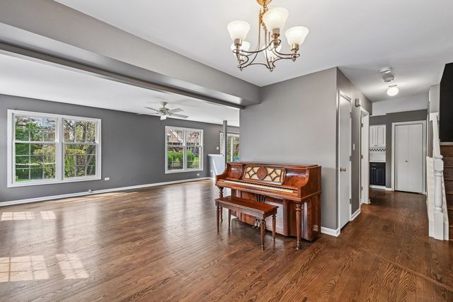 12228 Sumner Street, Lemont, IL 60439