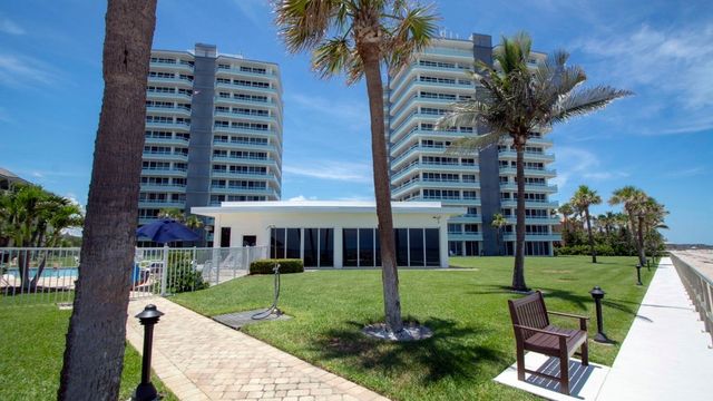3554 Ocean Drive 501S, Vero Beach, FL 32963