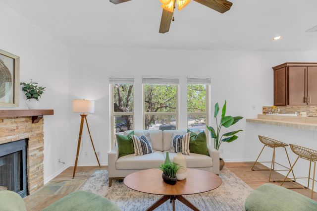 2414 Longview ST 101, Austin, TX 78705