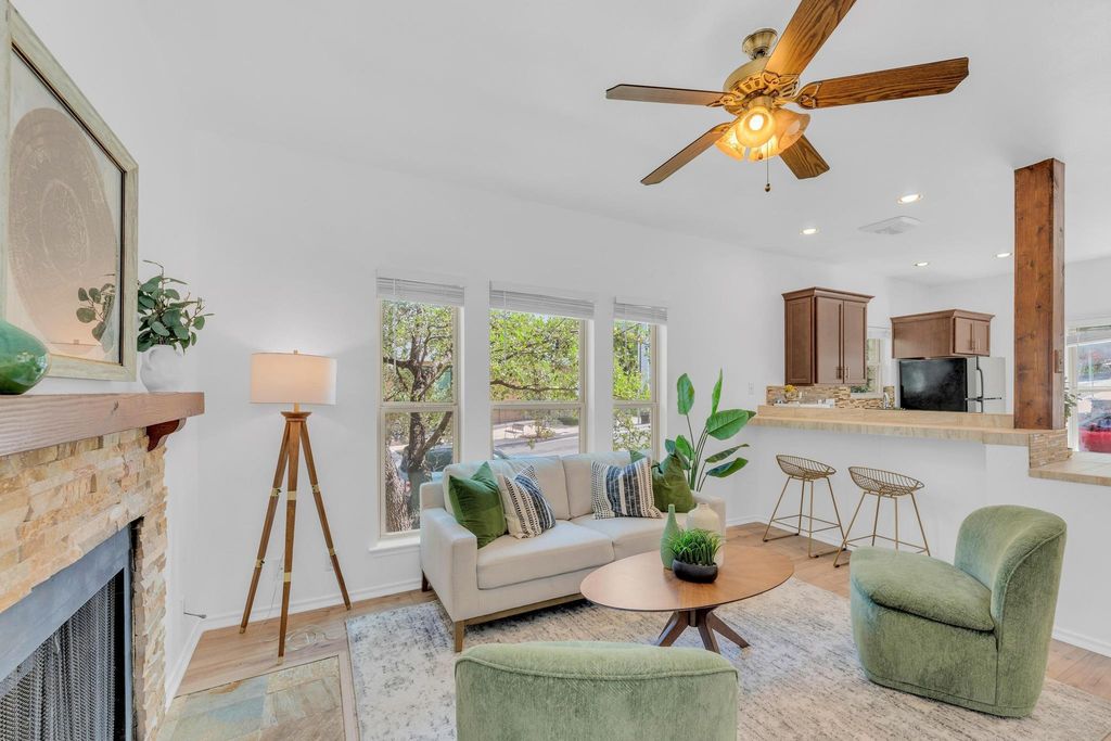 2414 Longview ST 101, Austin, TX 78705