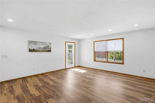 1126 Sombrero Trail, Ellisville, MO 63011