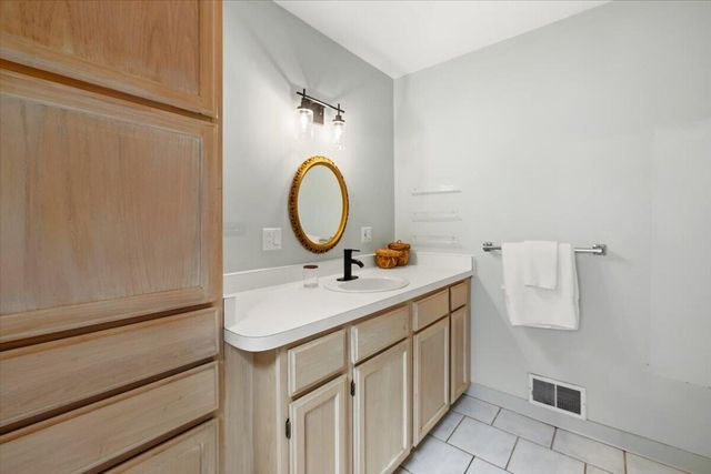 9611 E Newburg Road, Vernon Twp, MI 48429