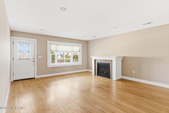 1827 Washington Avenue, Seaside Heights, NJ 08751