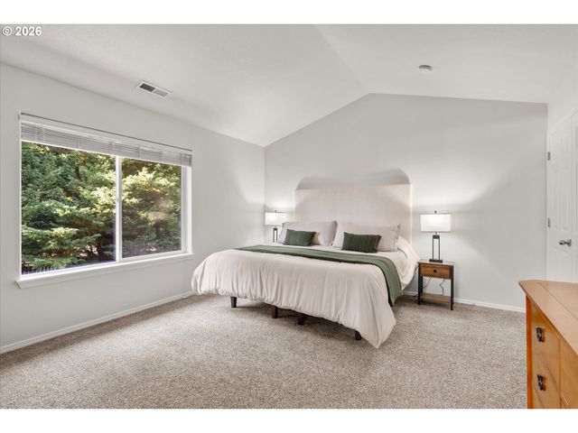 6316 Se KARPSTEIN Pl, Hillsboro, OR 97123