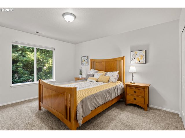 6316 Se KARPSTEIN Pl, Hillsboro, OR 97123