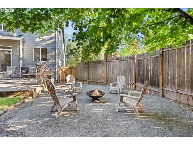 6316 Se KARPSTEIN Pl, Hillsboro, OR 97123
