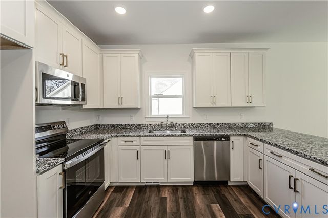 11355 New Town Rd, New Kent, VA 23124