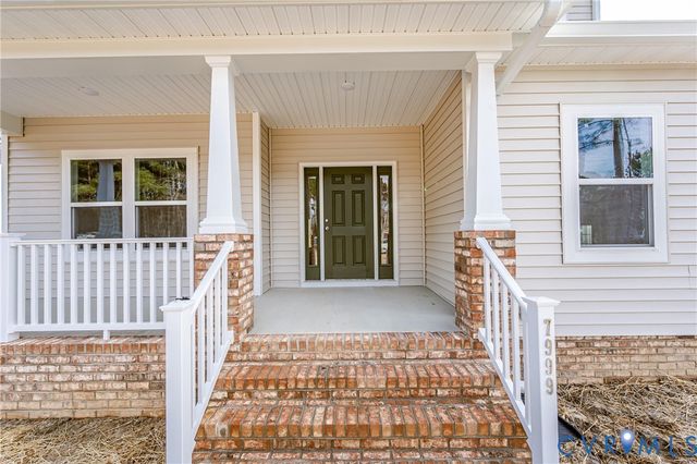 11355 New Town Rd, New Kent, VA 23124