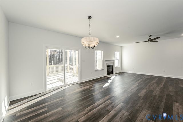 11355 New Town Rd, New Kent, VA 23124
