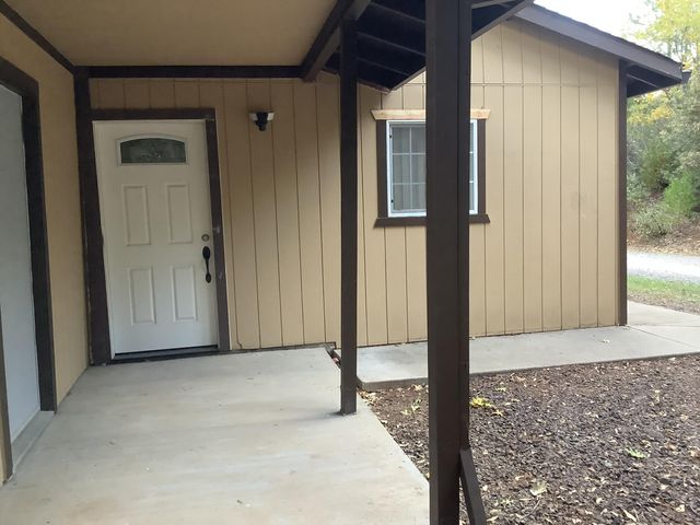 19158 Montgomery Valley Drive, Montgomery Creek, CA 96065