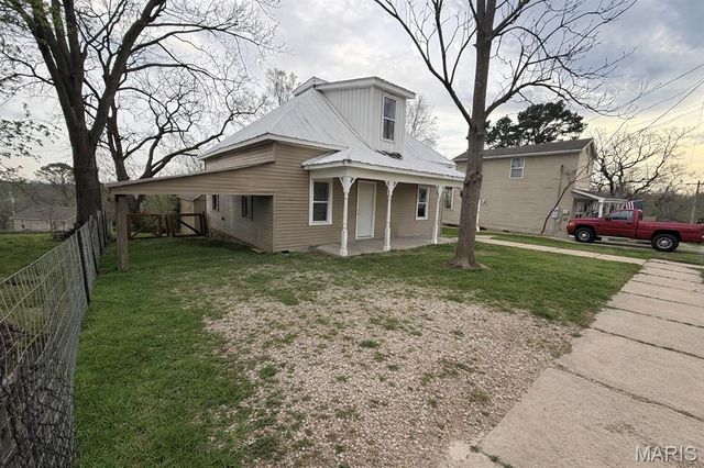 341 Spruce Street, Bourbon, MO 65441