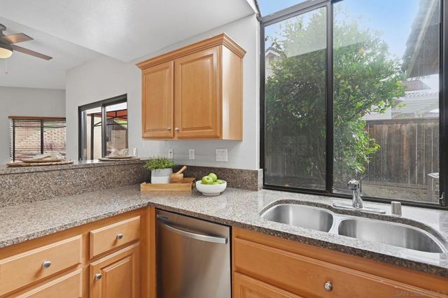 29846 Via Puesta del Sol, Temecula, CA 92591